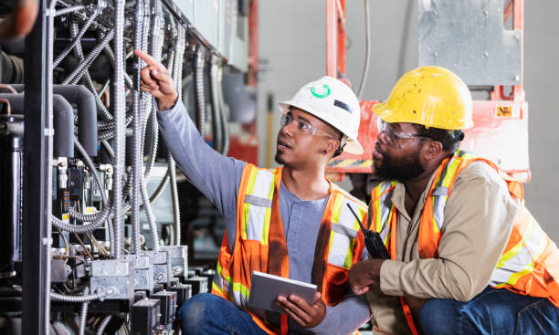 Best Residential Electrician Services  in Woodside, CA